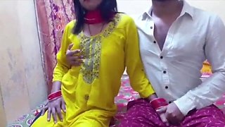 girl has hawt fuck-a-thon with a aly (indian) indian desi hot hot gf bang-out