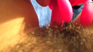 HAIRY PUSSY CLOSE-UP