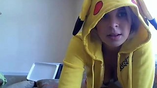 Sexy Neyaa in pikachu dress