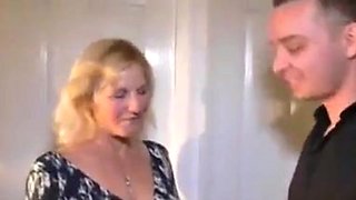 Mom is Getting it on with Sexy Jungschwanz: Free Porn 25 See Mom is Getting it on with Hawt Jungschwanz episode on xHamster - the ultimate archive of free British Youtube hard-core porn tube clips