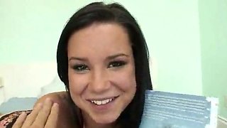Tanner Mayes knows how to satiate a guy and this chick does deserve a facial cumshot