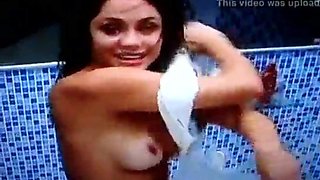 Maria BBB11 Chapada paga Peitinho 13 03 11