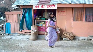 indisk skådespelerska amrita das gupta passionerad sex med shopwala otillfredsställd hustru cuckold fucky-fucky med lokal butiksinnehavare på häftigt sätt