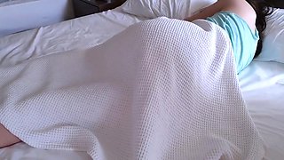 Fucked Teen in Hotel Room and Cum on her Pussy