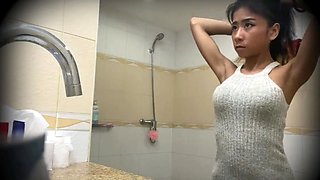 Asian cutie demonstrates a deep blowjob on a hidden camera