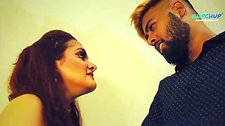 Indian web series. hawt cougar Indian web series gold digger sexy aunty