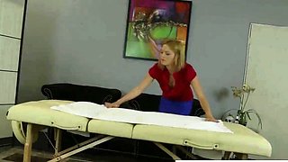 Hot Sarah acquires a deep tissue rubdown from Krissy