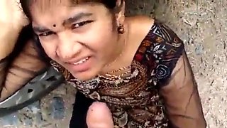 Telugu college cutie in Tirupathi gf cooperate bf to tear up her pussy