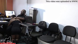 camera de segurança no escritorio de produtora porn , DIRETOR FUDENDO ATRIZ