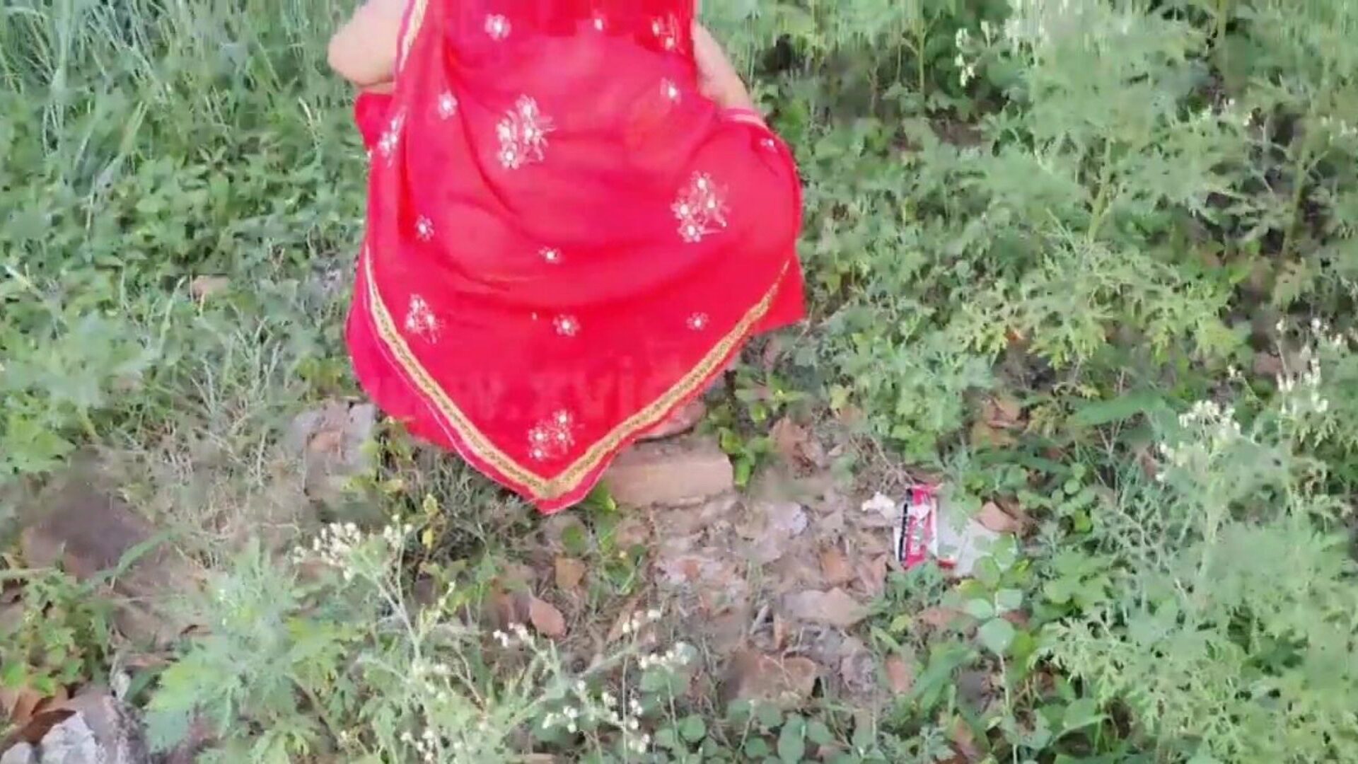 Indian Village Outdoor Sex Mms Rajasthan Bhabhi Aunty Fucked